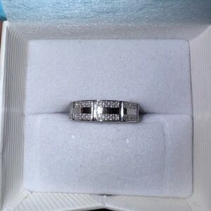 SIZE 6.5 925 Sterling Silver Ring with NATURAL DIAMONDS💎